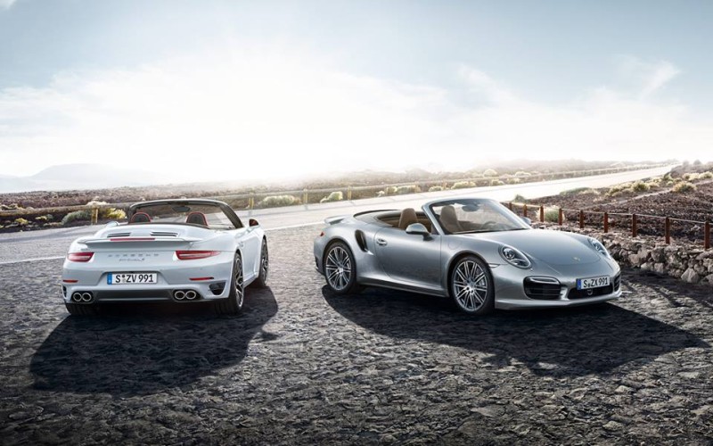 Porsche 911 Turbo and Turbo S Cabriolet, Side By Side 2