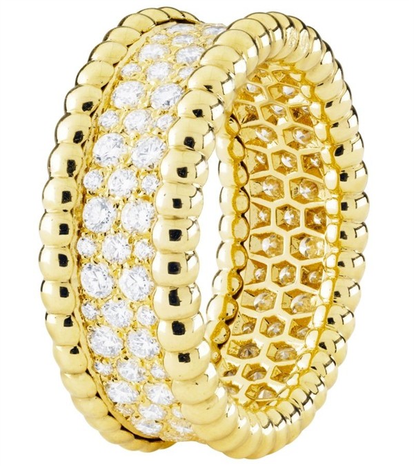 Van Cleef & Arpels Perlee Collection, Another ring in the collection