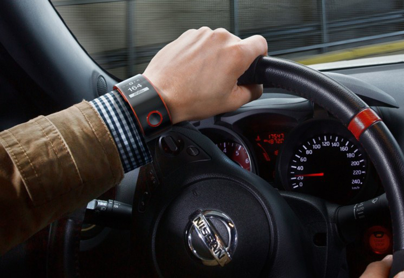 Nissan Nismo Smartwatch, In Action