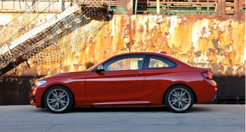 2015 BMW 2-Series Preview, Side View