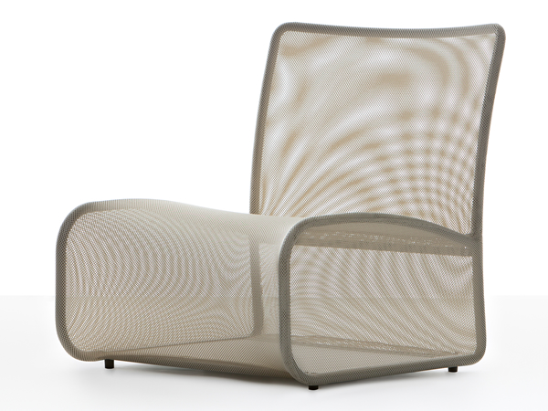 Lounge Chair Emits Soothing Diffused Light, Natural