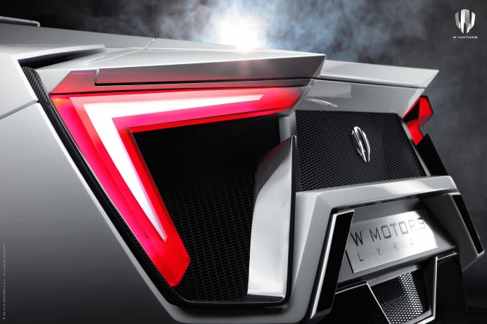 $3.4M Lykan Hypersport Features Holographic Navigation, Rear