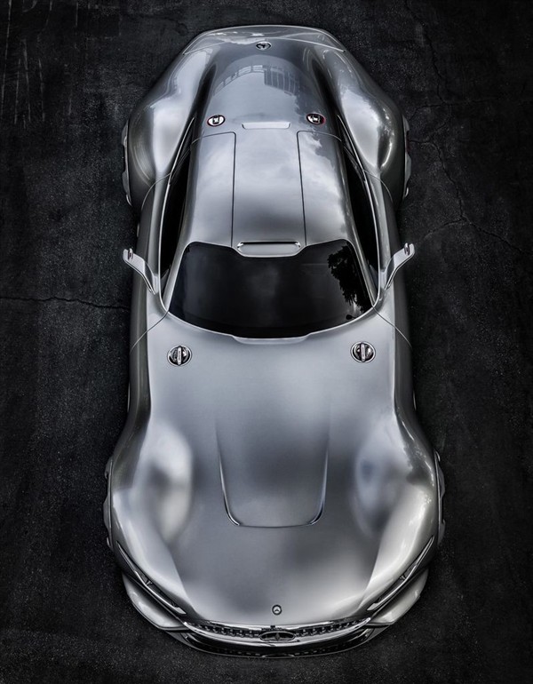 Mercedes-Benz AMG Vision Gran Turismo, Overhead