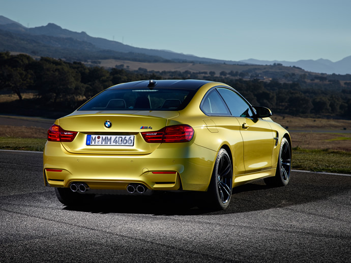 2015 BMW M3 Sedan and M4 Coupe, Gold Rear