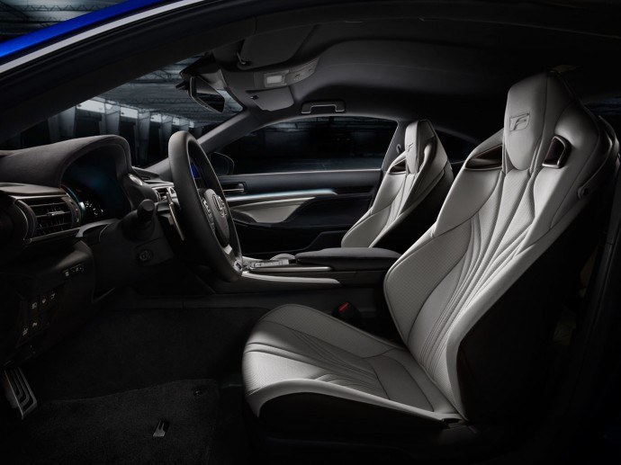 Lexus RC F Coupe, Interior