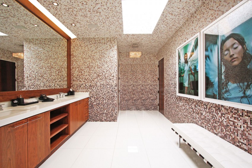 Beverly Hills Estate by Maxime Jacquet, Bathroom