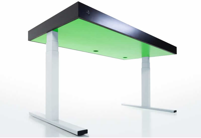 Desk Designed By Former Apple Engineer Has Wi Fi Bluetooth And Touchscreen3