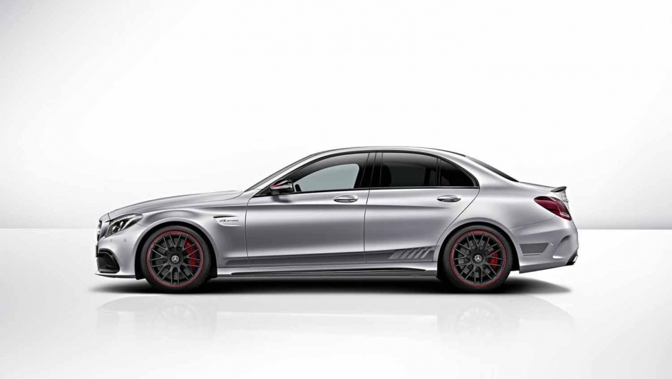 2015-mercedes-amg-c63-s-unveiled-along-with-special-edition-1-model5