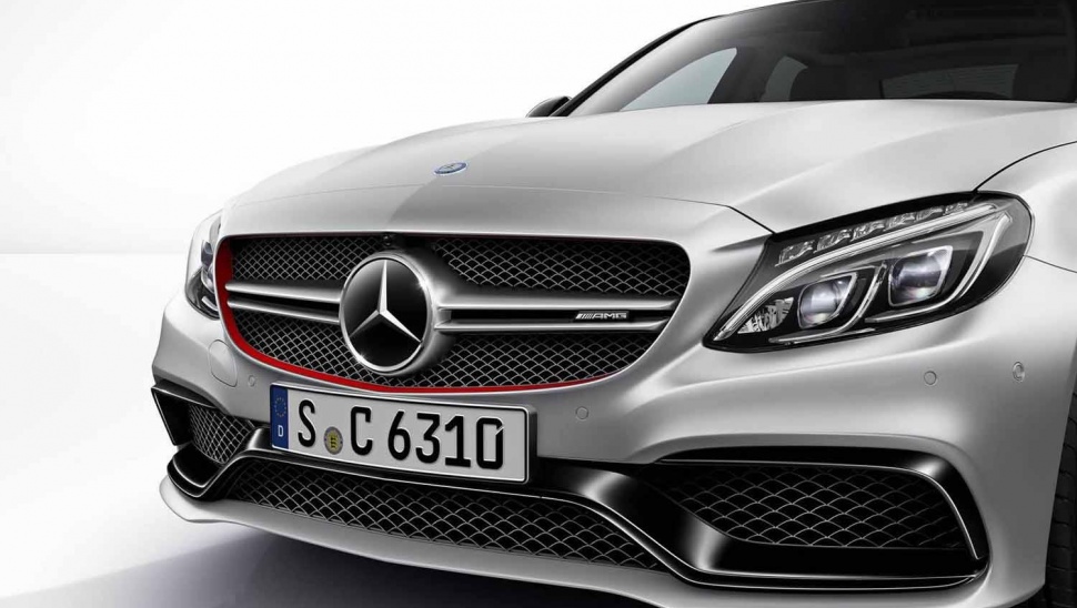 2015-mercedes-amg-c63-s-unveiled-along-with-special-edition-1-model6