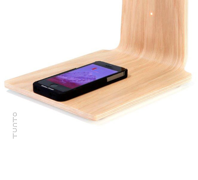 award-winning-lamp-led8-will-also-charge-your-phone6