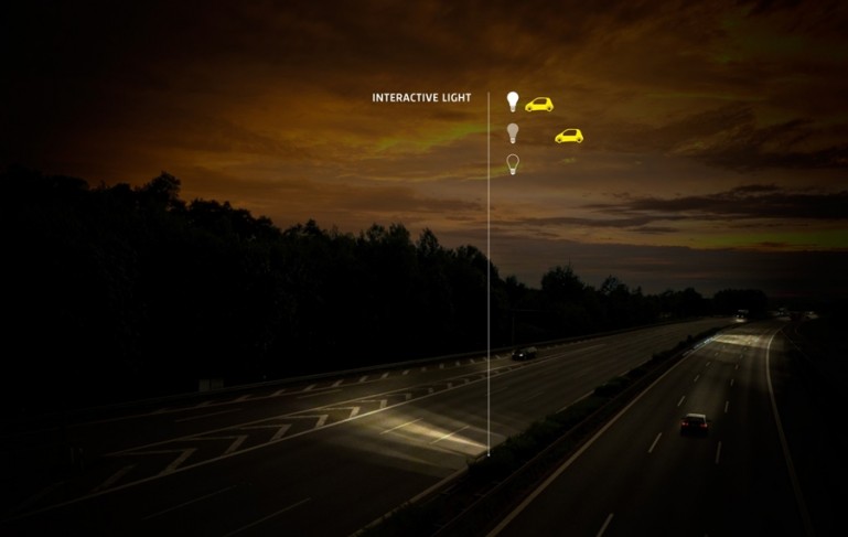 worlds-first-glow-in-the-dark-highway-powered-by-solar-energy10