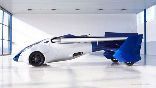 Flying Car Aeromobil 7