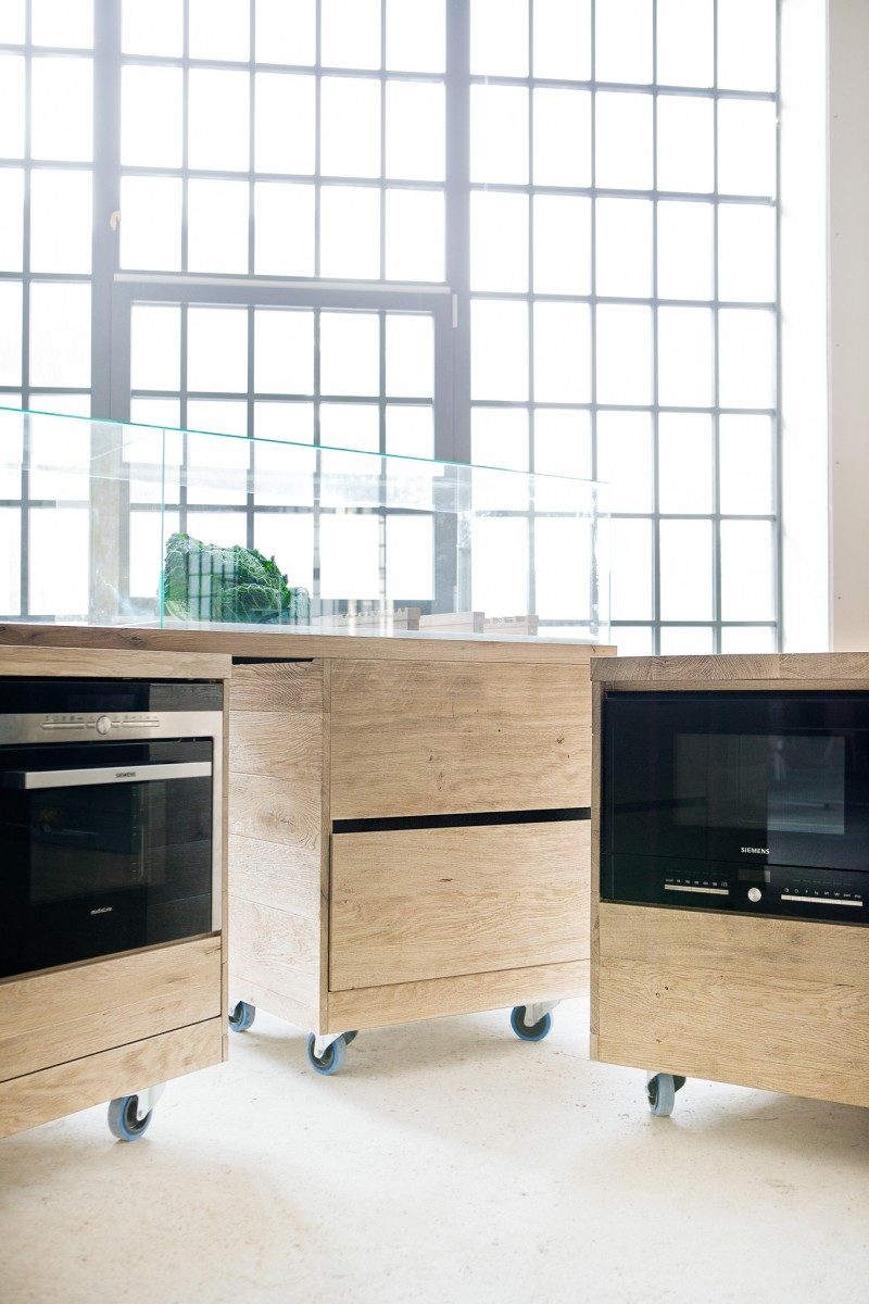 kitchen-on-casters-is-an-innovative-concept3
