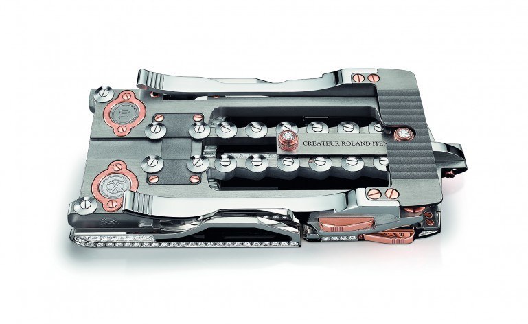 Roland Iten Introduces The World's Most Expensive Belt Buckle: The Calibre  R822 Predator