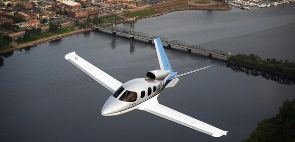 Cirrus Readies $2M Personal Jet for 2015 Launch