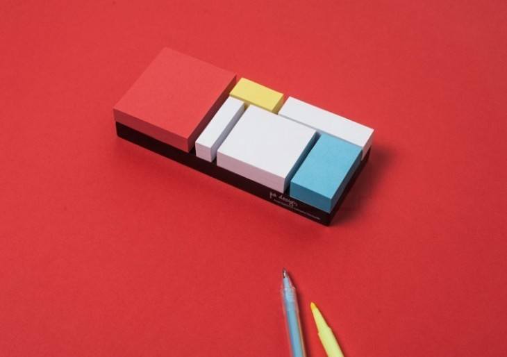 Clever Sticky Notes Pay Homage to Dutch Painter Mondrian
