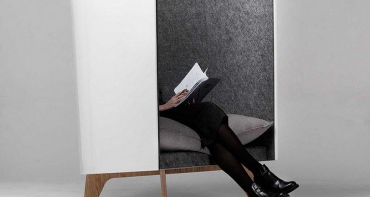 V1 Chair Wraps Around You to Create a Sense of Privacy