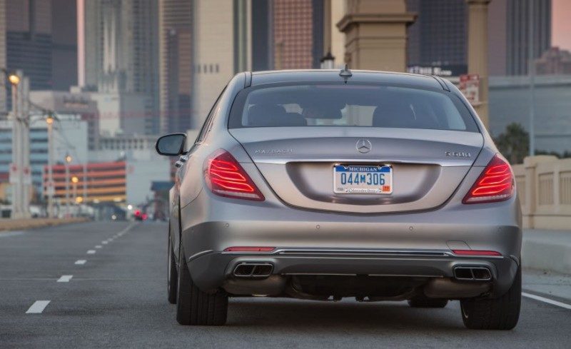 at-only-190k-mercedes-maybach-s600-is-relatively-affordable-for-a-vehicle-in-its-class19