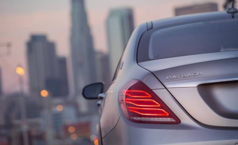 at-only-190k-mercedes-maybach-s600-is-relatively-affordable-for-a-vehicle-in-its-class21