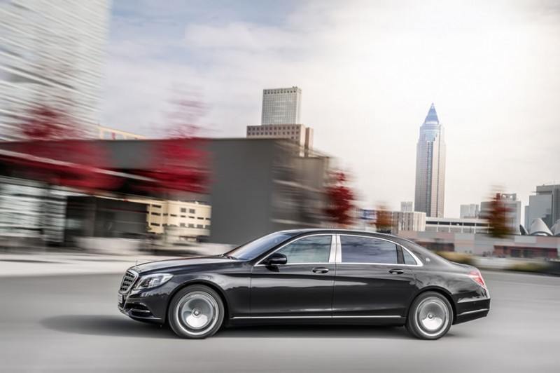 at-only-190k-mercedes-maybach-s600-is-relatively-affordable-for-a-vehicle-in-its-class4