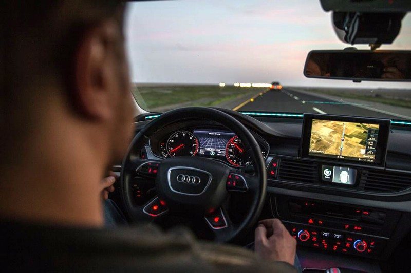 audi-sends-a-self-driving-a7-from-silicon-valley-to-ces-2015-in-las-vegas8