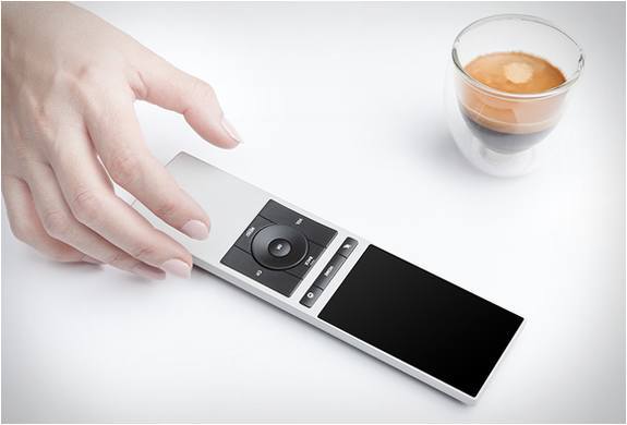 neeo-a-smart-remote-for-your-smart-home4