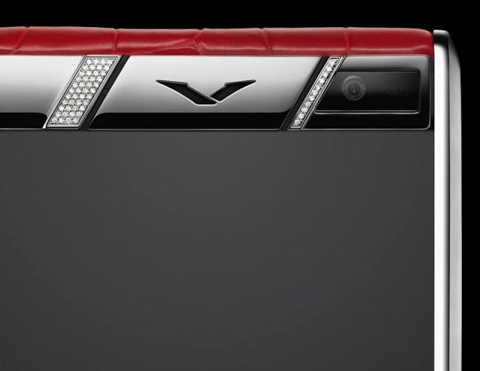 the-vertu-aster-diamonds-red-alligator-could-be-yours-for-12-5k4