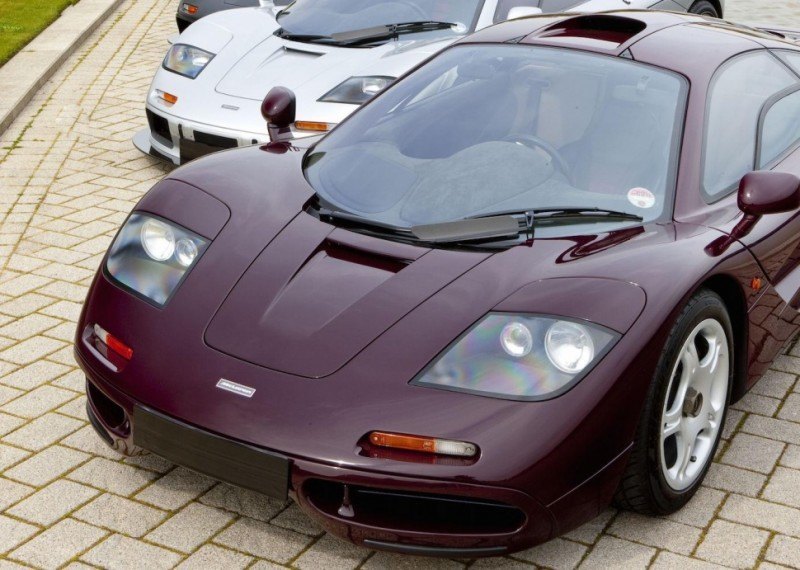 after-crashing-it-twice-mr-bean-is-selling-his-mclaren-f1-for-12m1