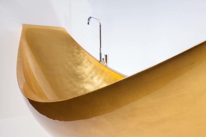 for-100k-you-can-soak-in-a-gold-hammock-bathtub1