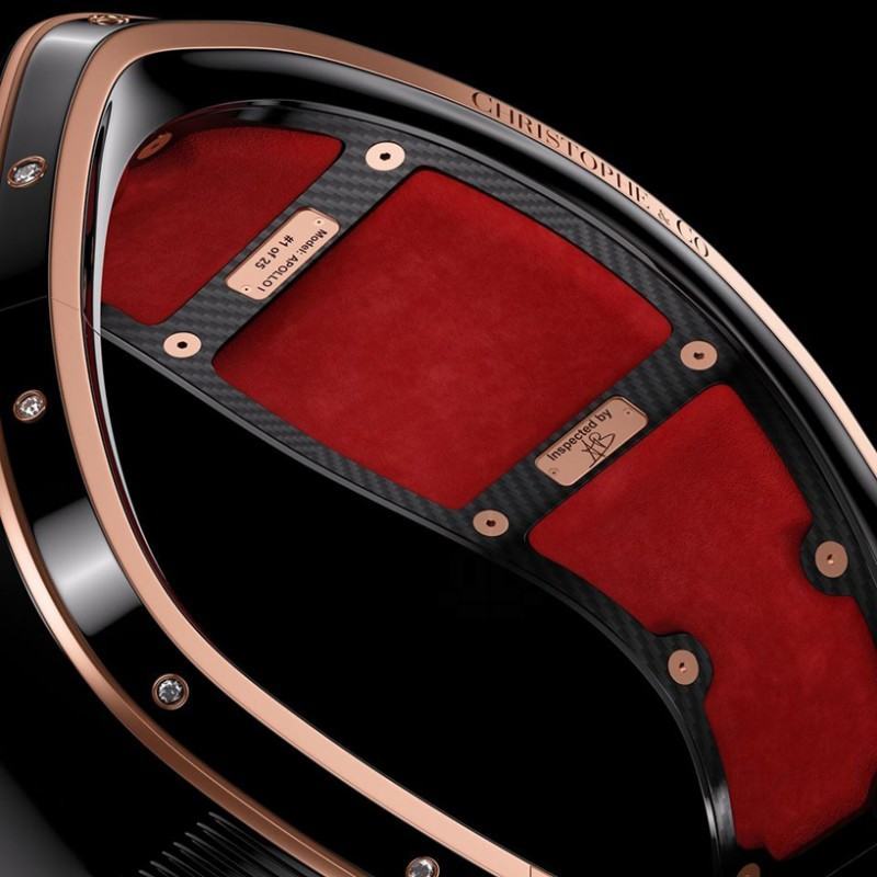 pininfarina-designed-bracelets-combine-jewelry-with-wearable-technology2