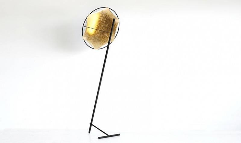 reflector-lamp-uses-gold-foil-diffuser2