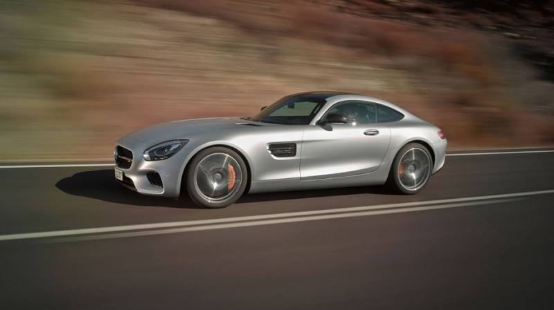 starting-at-only-130k-the-mercedes-amg-gt-s-is-aggressively-priced-for-a-vehicle-of-its-type-and-pedigree17