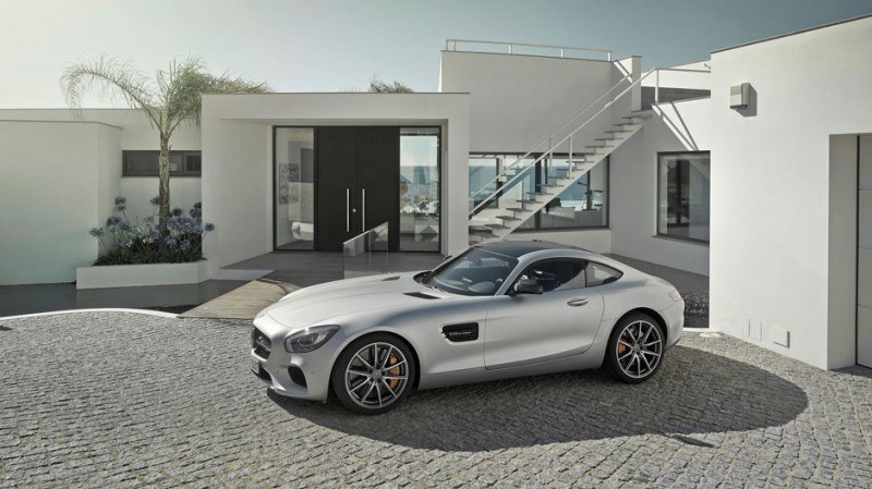 starting-at-only-130k-the-mercedes-amg-gt-s-is-aggressively-priced-for-a-vehicle-of-its-type-and-pedigree18
