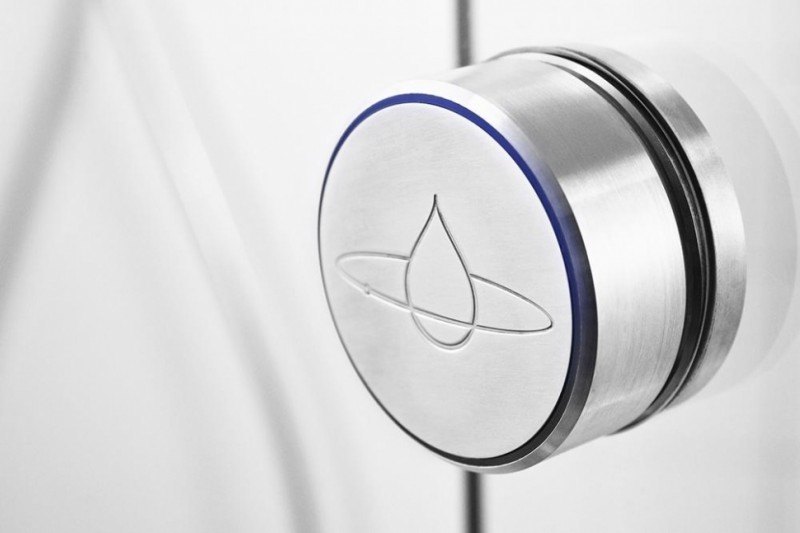 this-water-recycling-shower-uses-nasa-technology6