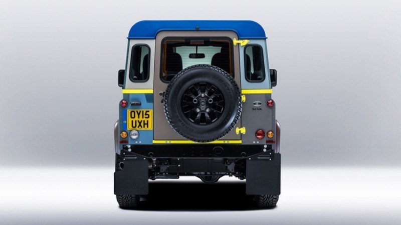 land-rover-defender-paul-smith-edition3