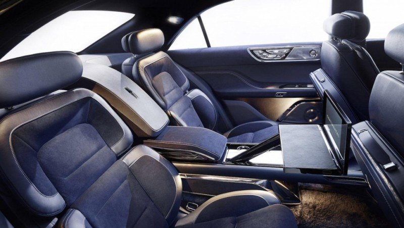 lincoln-is-back-with-a-sleek-continental-concept2