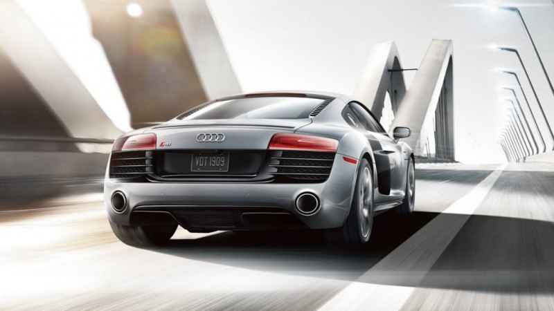 the-new-audi-r8-can-hit-60-mph-in-3-2s3