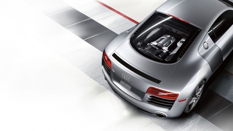 the-new-audi-r8-can-hit-60-mph-in-3-2s7