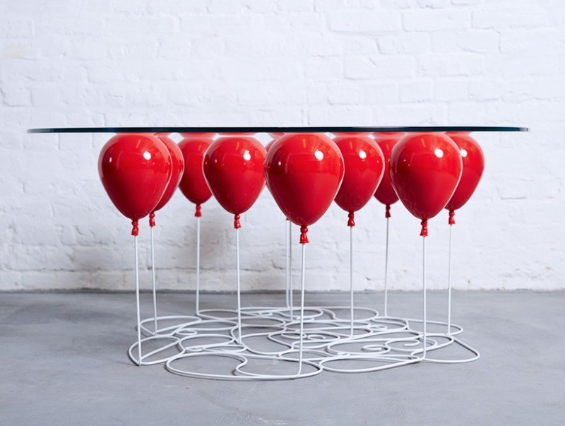 up-balloon-coffee-table-appears-to-float2