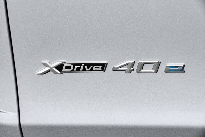 x5-xdrive40e-is-bmws-first-plug-in-hybrid-suv12