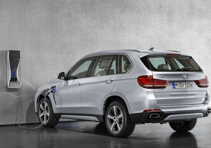 X5 xDrive40e Is BMW’s First Plug-In Hybrid SUV