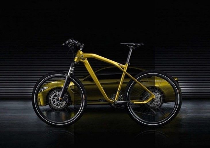 BMW Cruise M-Bike Is Inspired by M Series Cars