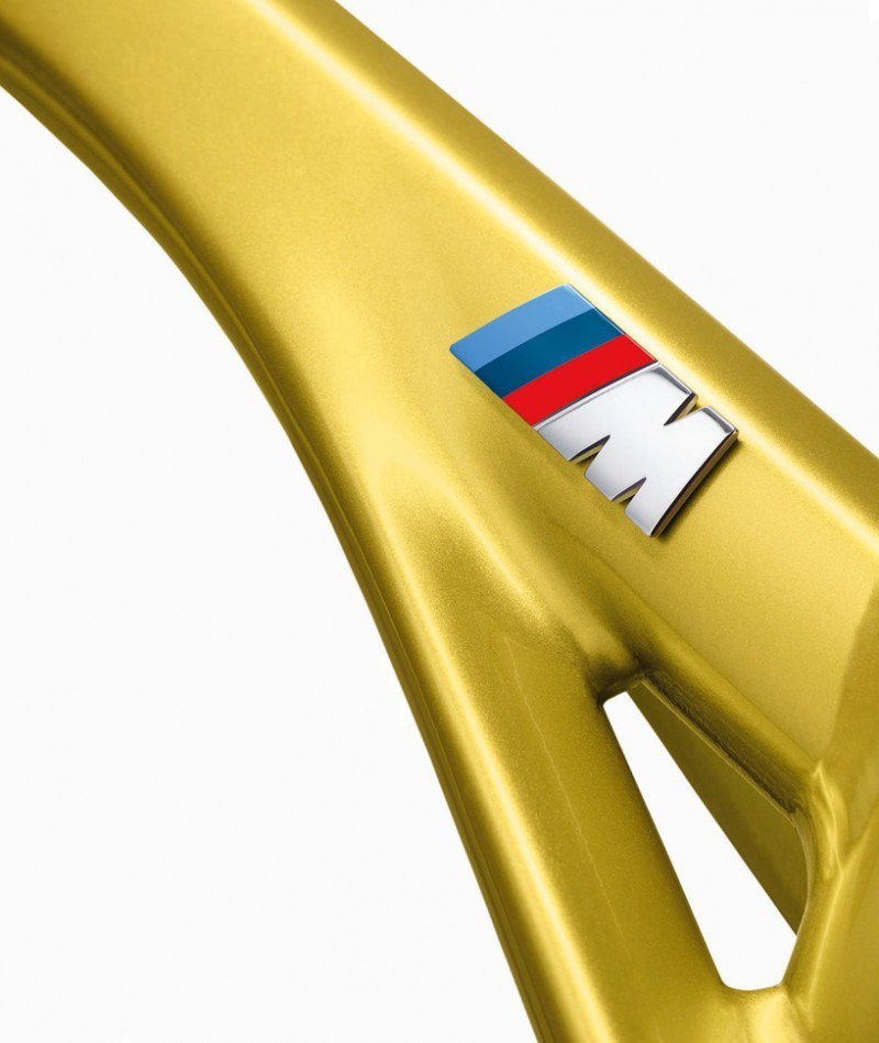bmw-cruise-m-bike-is-inspired-by-m-series-cars5