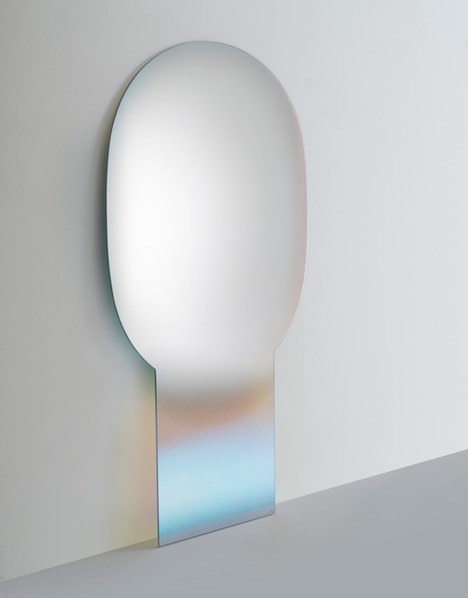 glas-italias-iridescent-furniture-collection10