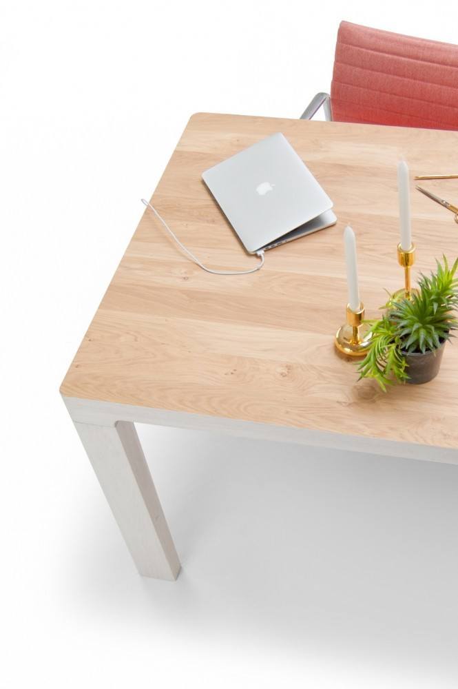 shift-table-stows-away-charging-gadgets9