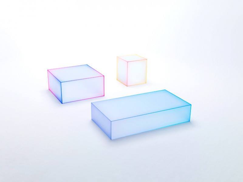 soft-glass-tables-by-nendo1