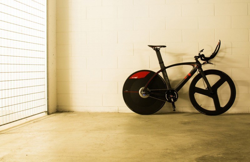this-urbansports-bike-hybrid-also-has-an-electric-motor7