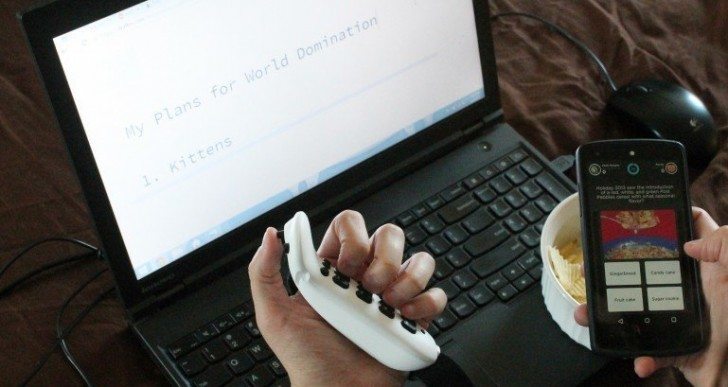 Twiddler3 Is a Wireless Keyboard That Can Be Used With One Hand