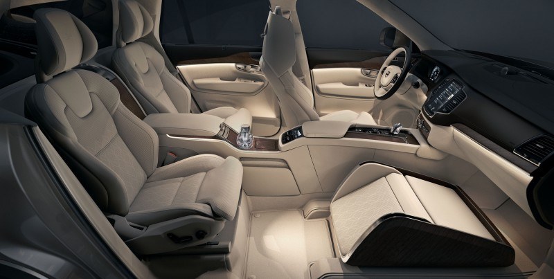 volvo-unveils-luxury-interior-concept-for-those-with-a-chauffeur10