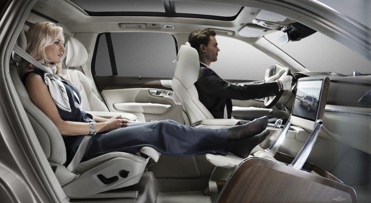 Volvo’s Luxury Interior Concept for Chauffeur-Driven Executives